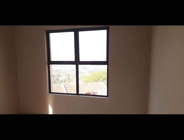 2 BEDROOM APARTMENT RENTED IN CAVERSHAM GLEN